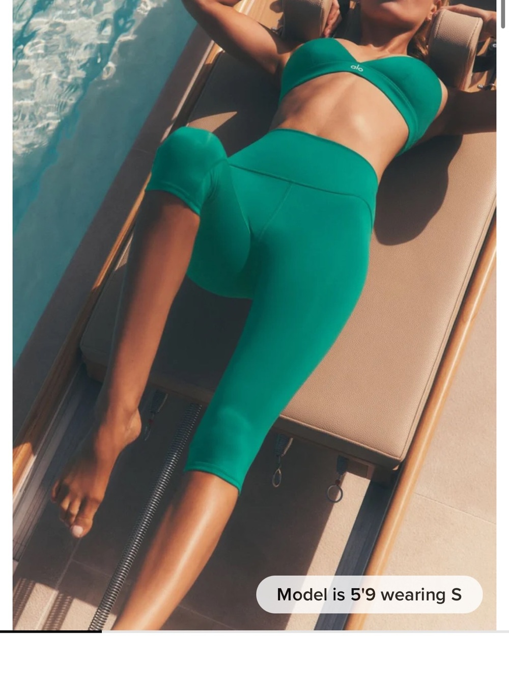 ALO Yoga 16" High-Waist Airbrush Capri - Emerald Isle